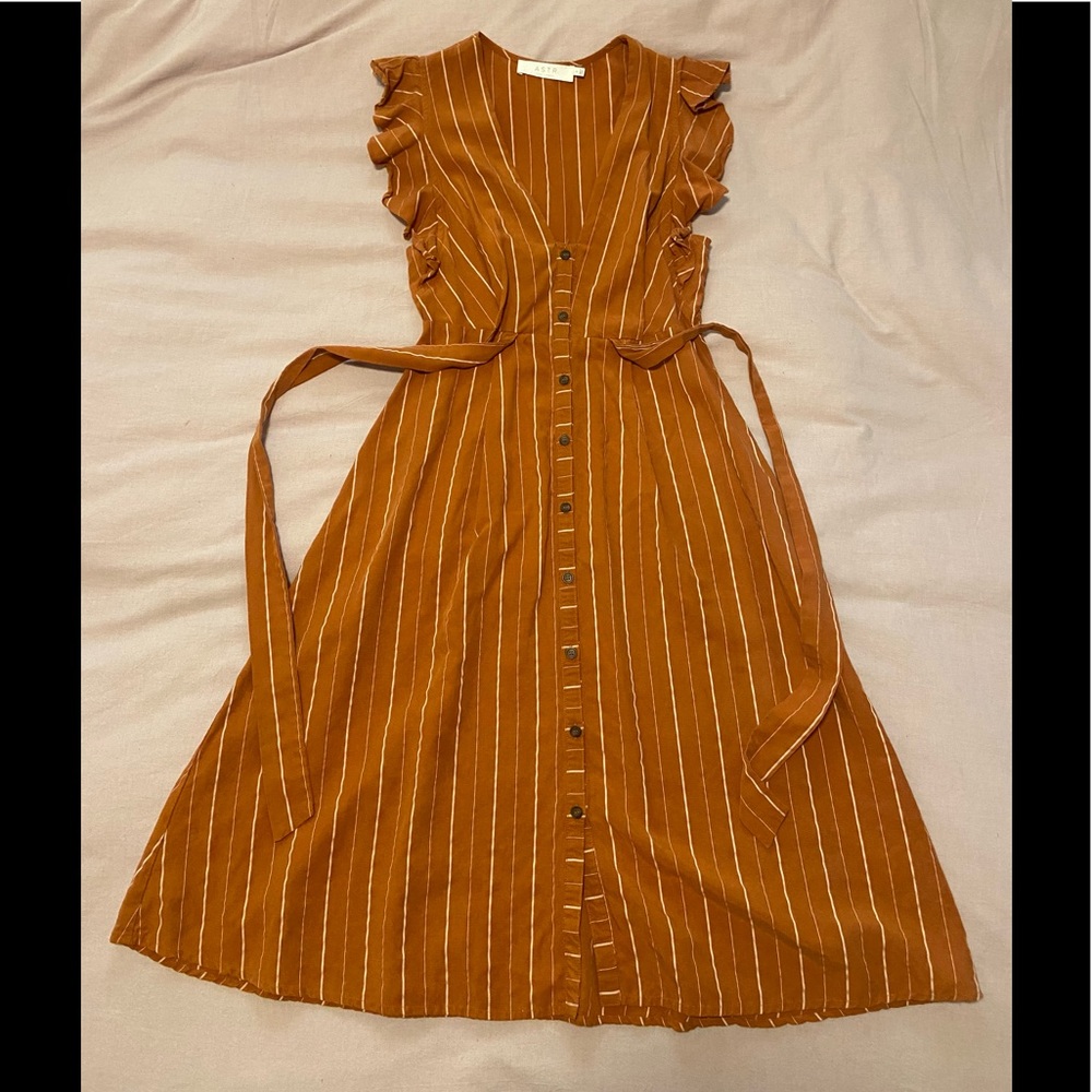 ASTR button up midi dress size small
